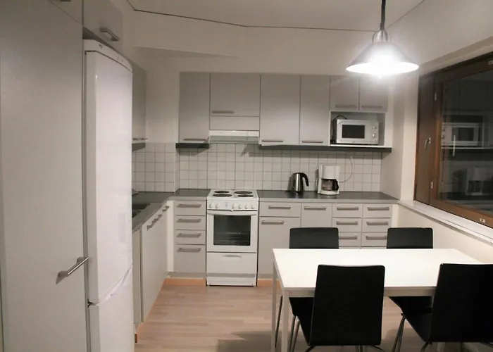 Spacious For 4 With Sauna דירה סודנקילה